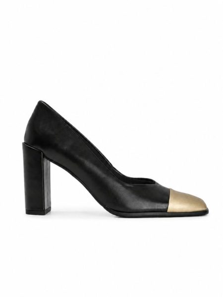 SCARPIN CAP TOE SALTO BLOCO THALIA PRETO/DOURADO